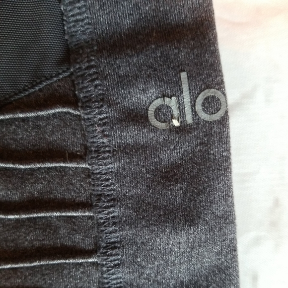 Alo Yoga High-Waist Moto Legging Gray Size Medium M athleisure - Picture 4 of 7